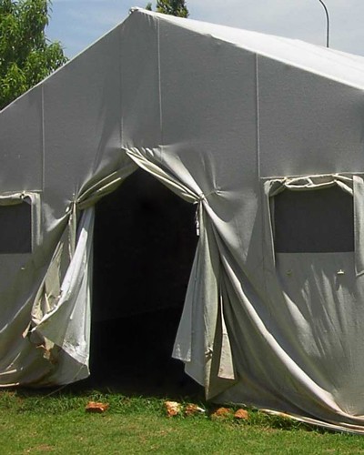 Изготавливаем солдатские палатки в Новосибирске вместимостью <strong>до 70 человек</strong>